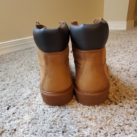 Timberland Kids 6" Classic Ortholite Boots - Picture 4 of 5